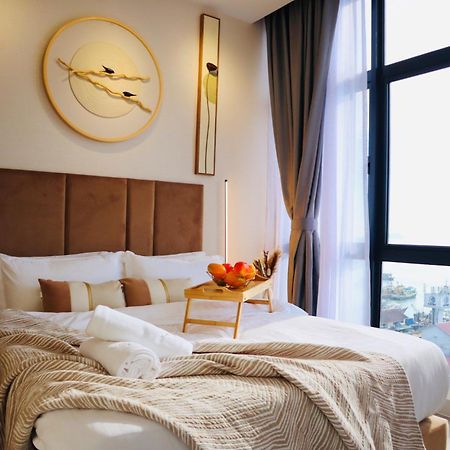 The Shore By Homesuite' Kota Kinabalu Exterior photo