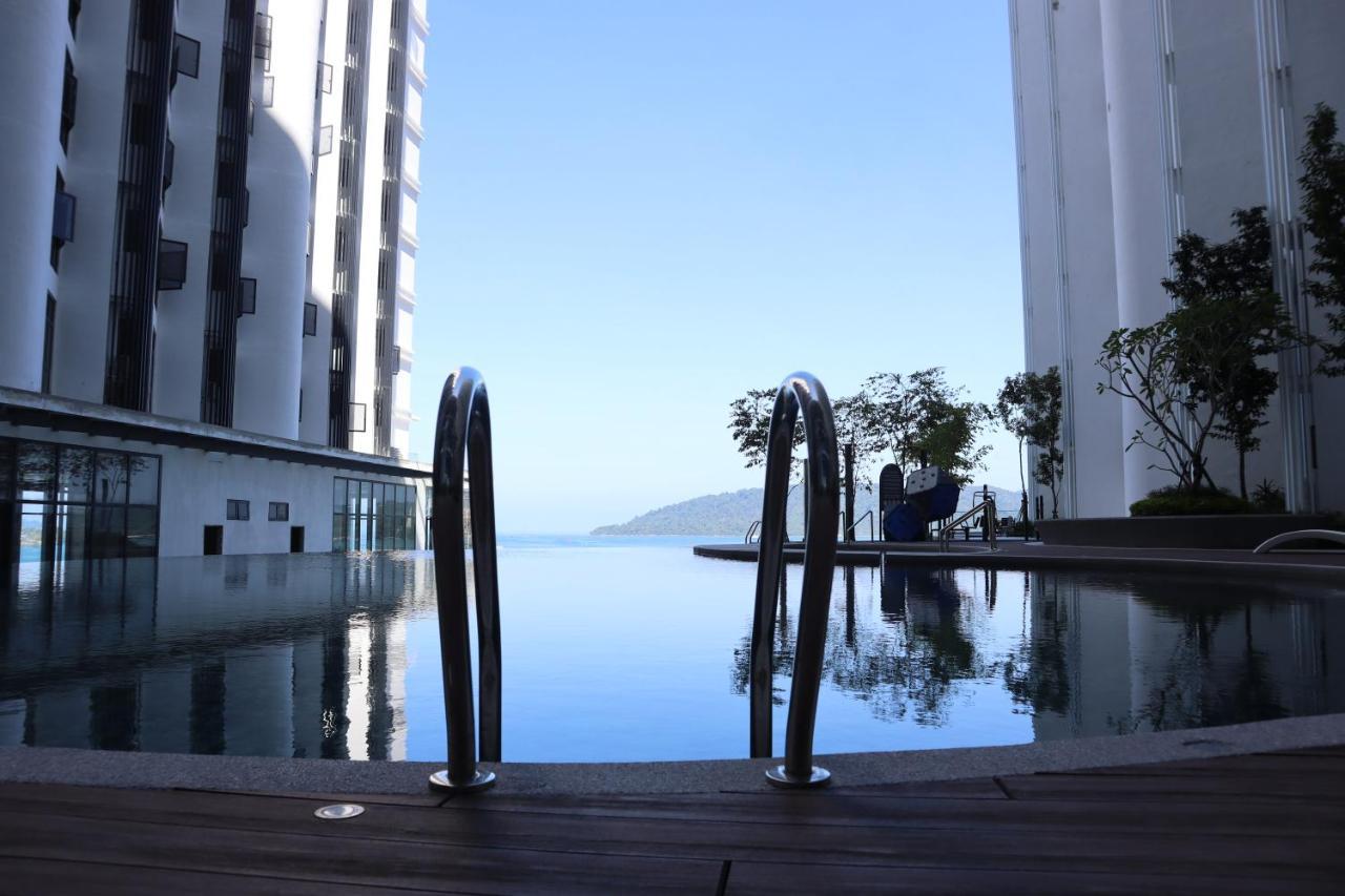 The Shore By Homesuite' Kota Kinabalu Exterior photo