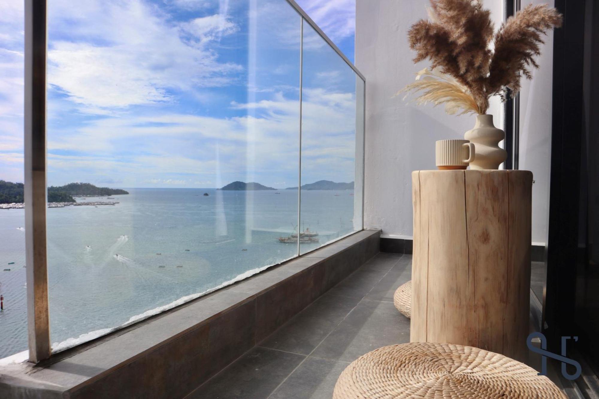 The Shore By Homesuite' Kota Kinabalu Exterior photo